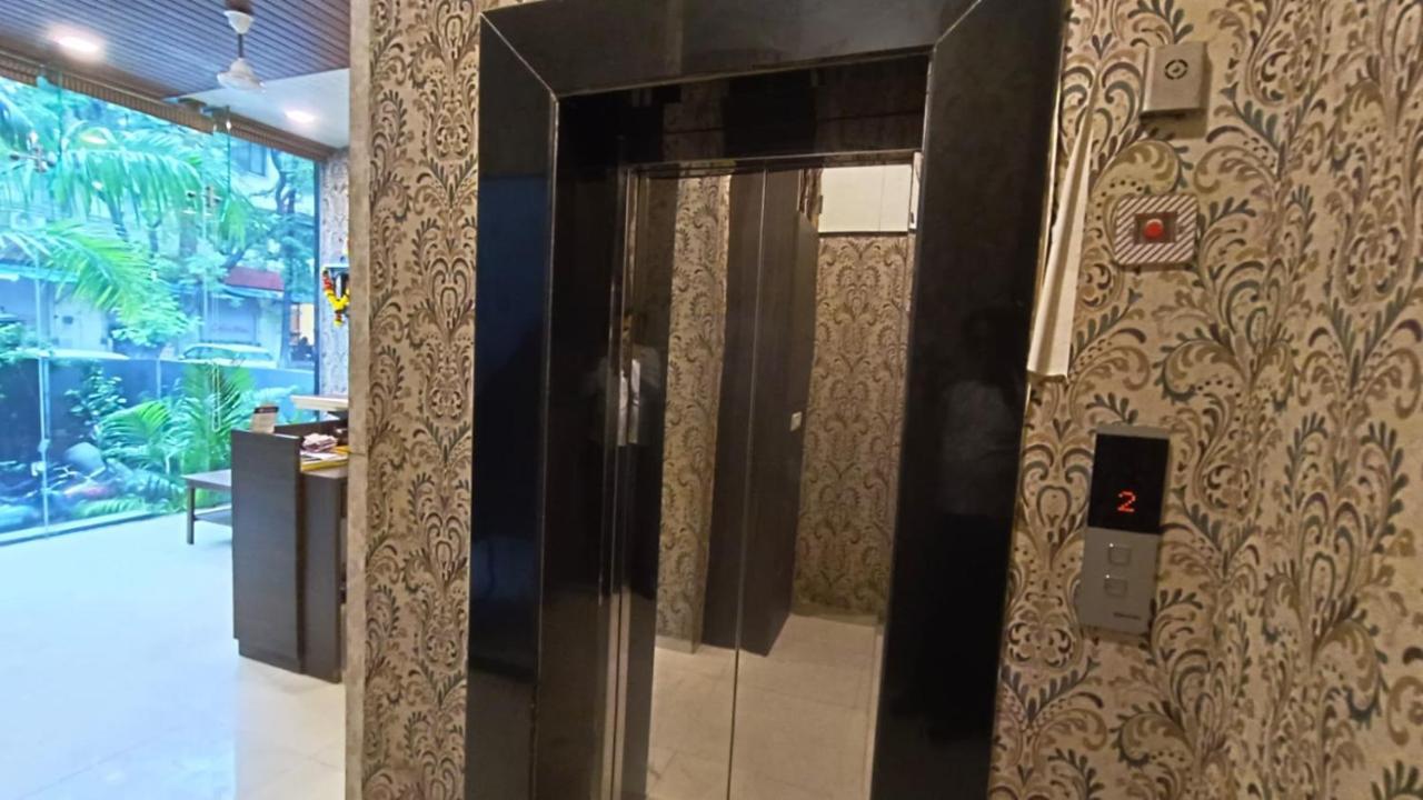 J R Residency Hotell Navi Mumbai Eksteriør bilde