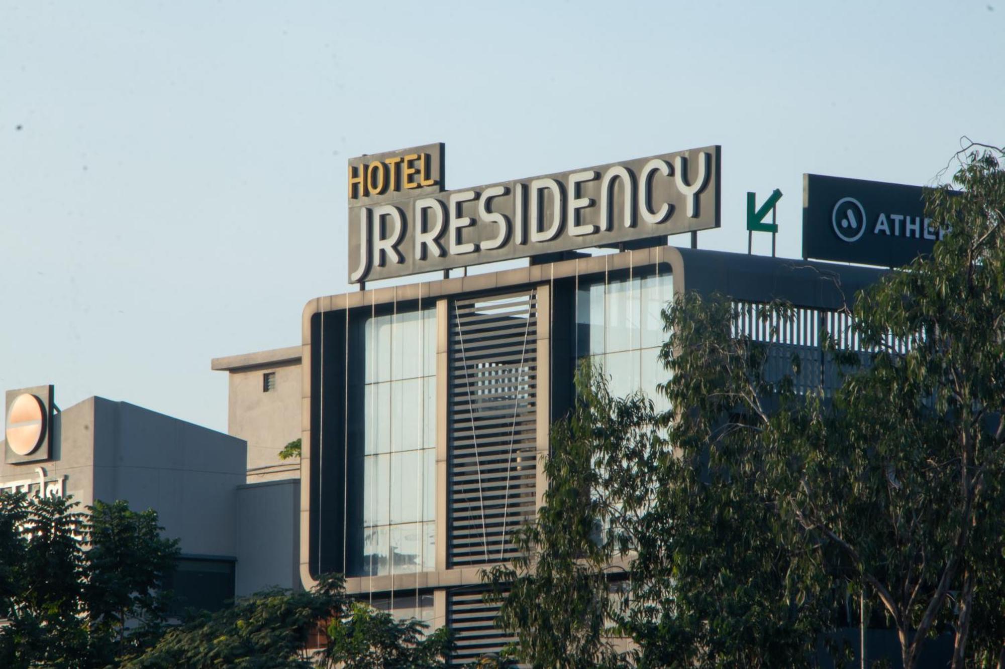 J R Residency Hotell Navi Mumbai Eksteriør bilde
